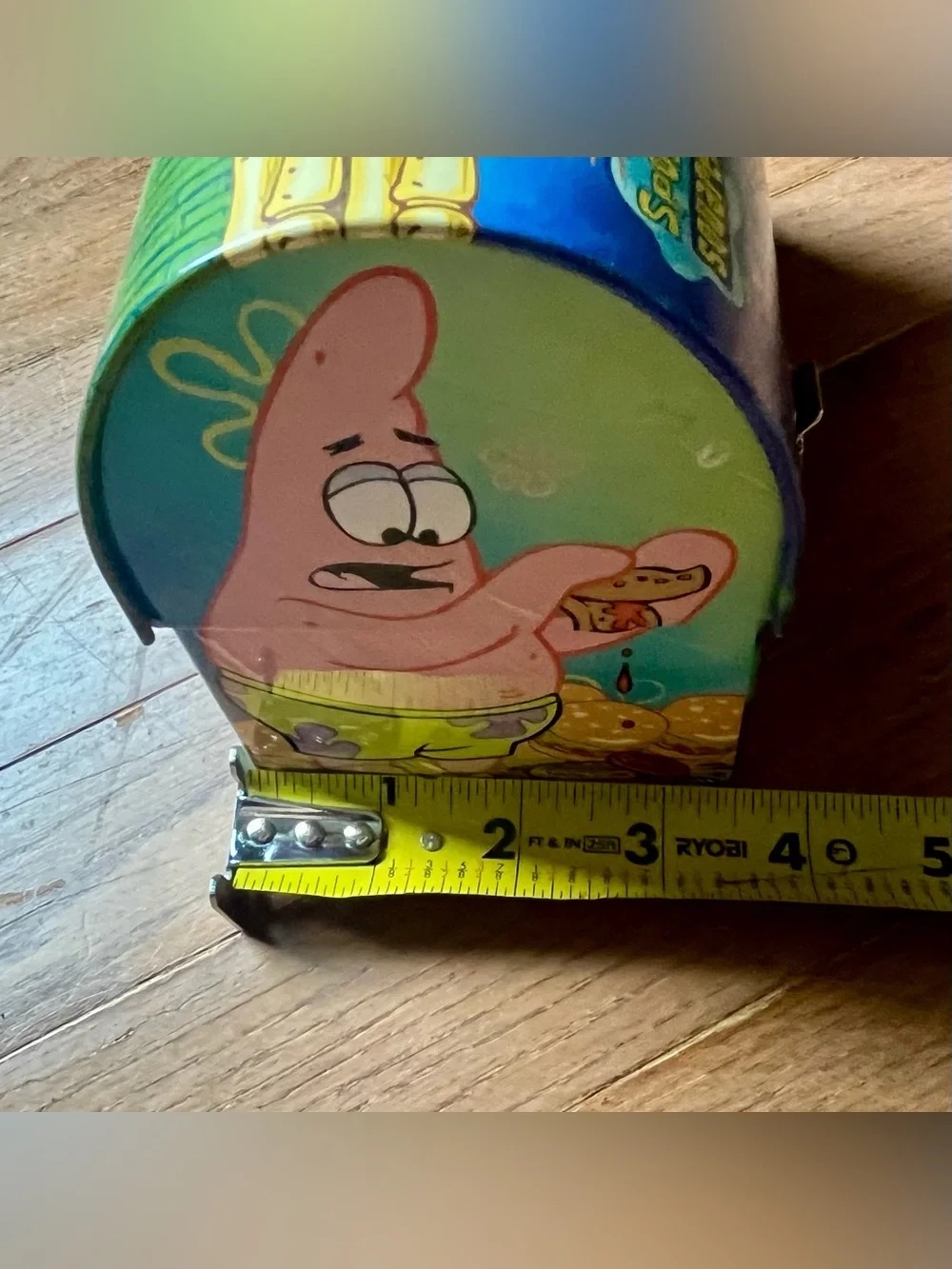 2001 Vintage SpongeBob SquarePants Tin Dome Lunch Box
